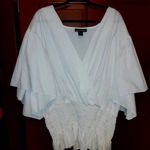 Women's Plus Size White Top 34/36